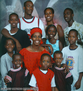 Rose and her family in Phoenix, Arizona, in 2006.
