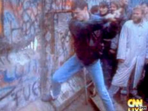 Tell us your memories of the fall of the Berlin Wall.