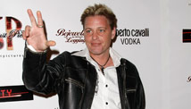 'Lost Boys' Corey Haim dies at 38 