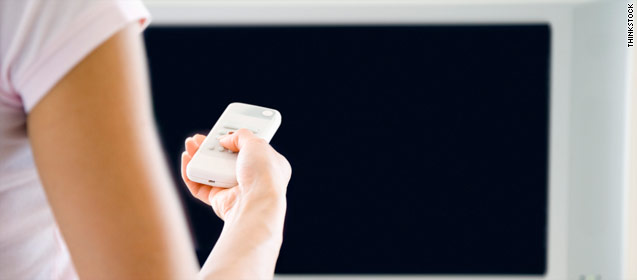 Crowded web TV field awaits Apple