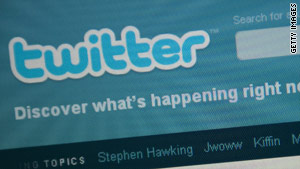 If you are a high school senior who likes KFC and Twitter, a new contest could get you a $20,000 scholarship.