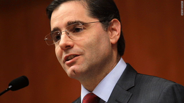 FCC Chairman Julius Genachowski is proposing rules he said will preserve an "open internet."