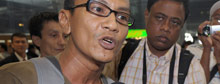 Myanmar releases U.S. activist 