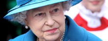 Queen sees 50th year on bank notes