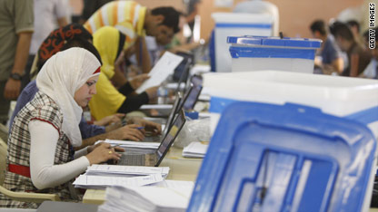 Iraqi PM calls for manual vote recount