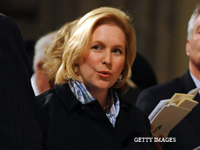 Poll: Gillibrand leads Ford Jr. in primary matchup.