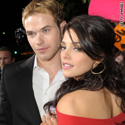 Kellan Lutz and Ashley Greene