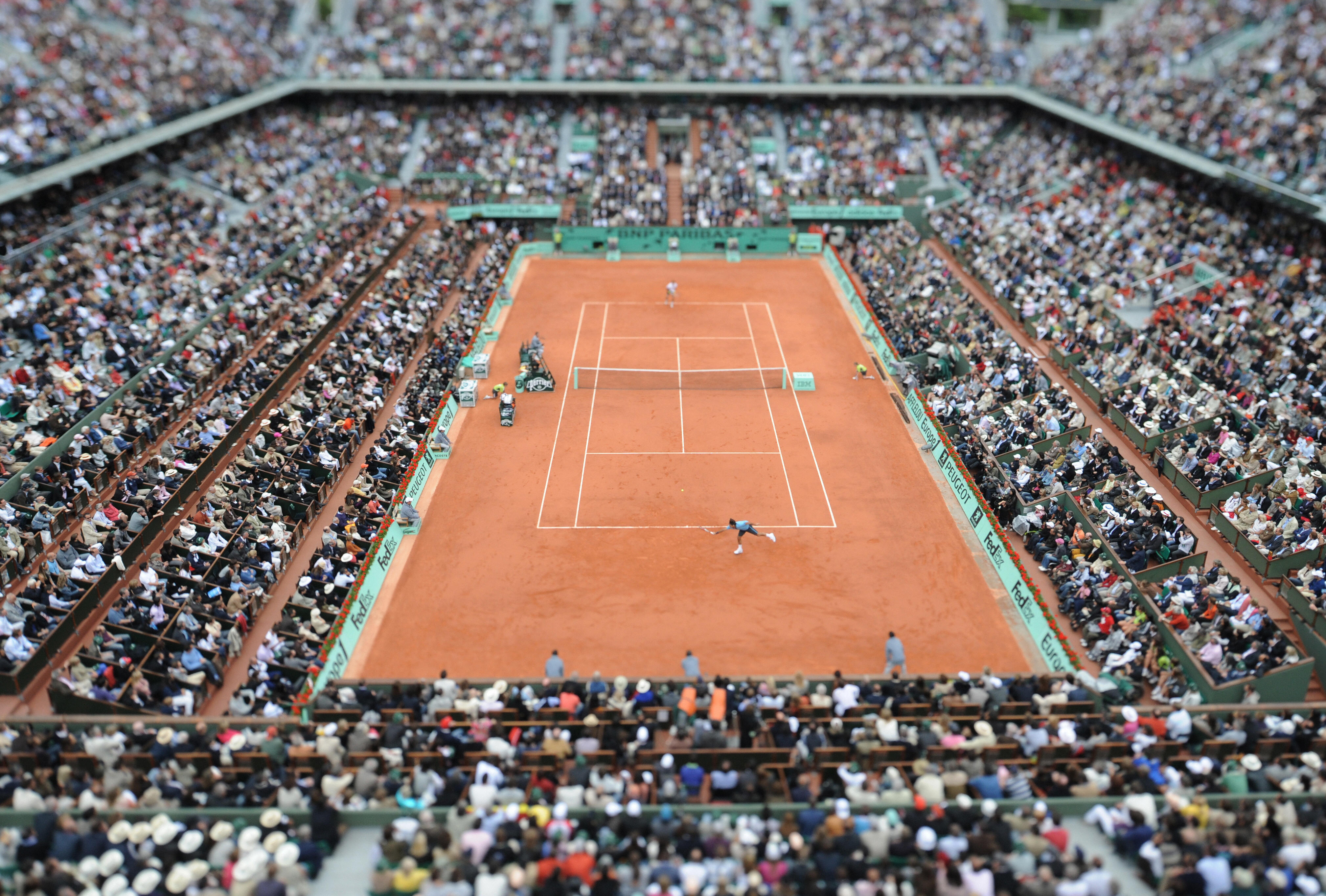 Should the FRENCH OPEN leave Roland Garros? ��� CNN World Sport.