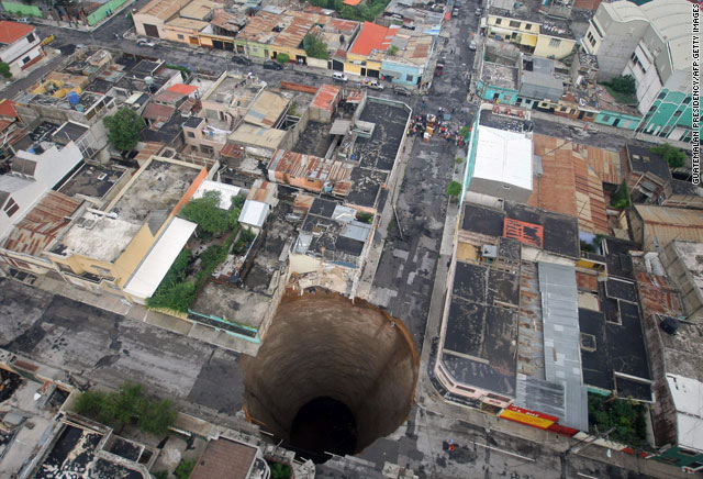 stacks.sinkhole.afp.jpg