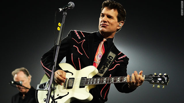 Chris Isaak in running as 'Idol' judge?