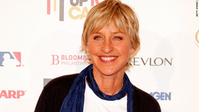 Ellen takes the 'SYTYCD' stage