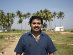 Since 2002, Narayanan Krishnan has served more than 1.2 million meals to India’s homeless and destitute through his nonprofit Akshaya Trust.