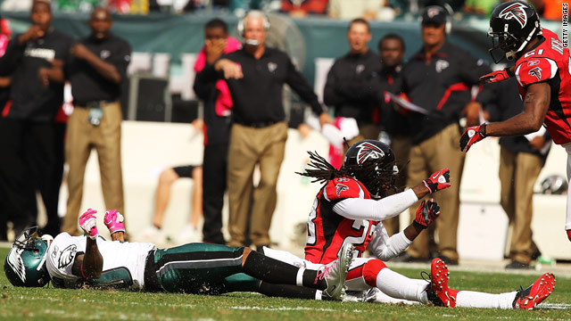 NFL head injuries prompt fines, brain concerns