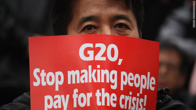 Images of Seoul: Speak softly but carry a big sign