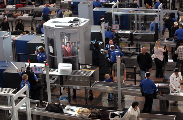 Grandma+beats+up+airport+security+guards