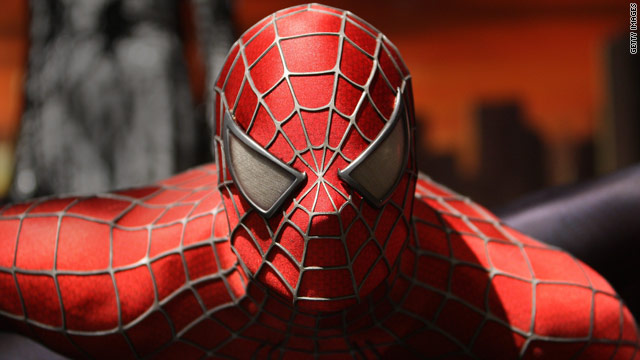 'Spider-Man' previews on Broadway with a few bumps