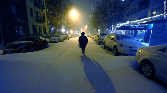 Winter storm warnings issued along East Coast