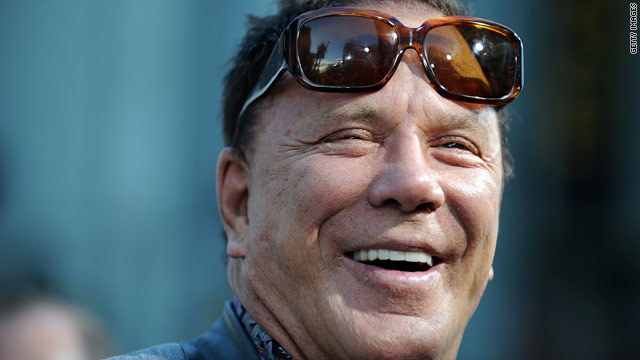 Mickey Rourke to play gay rugby star