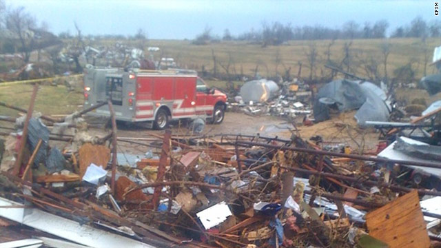 Storms kill 6 in Arkansas, Missouri