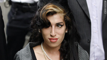 Report: Singer Amy Winehouse dead