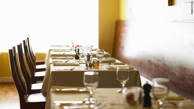 Tablets that take orders, entertain guests and accept check payments are coming to a table near you.