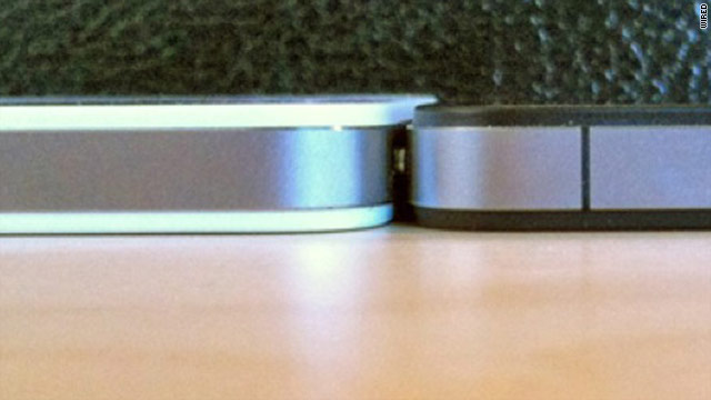 Tech blog and websites are talking about the white iPhone 4's expanded girth compared to its black predecessor.