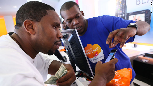 A survey says about 60% of both contract and noncontract mobile customers purchased a phone while visiting a retail store.