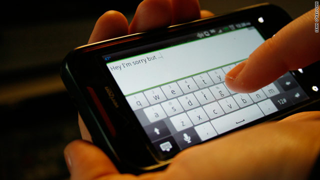 Being pursued online and want to be left alone? Assuming someone will just "take a hint" is flat-out rude. Be upfront.