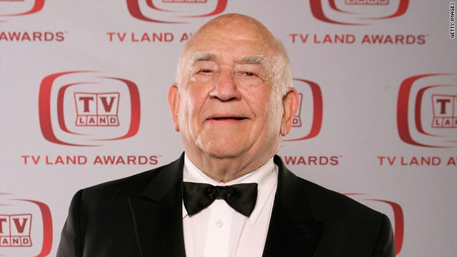 Ed Asner disses Cloris Leachman, Betty White