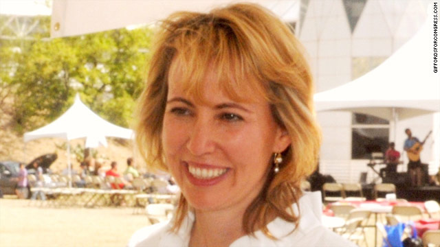 Giffords 'hero' intern springs into action after shooting