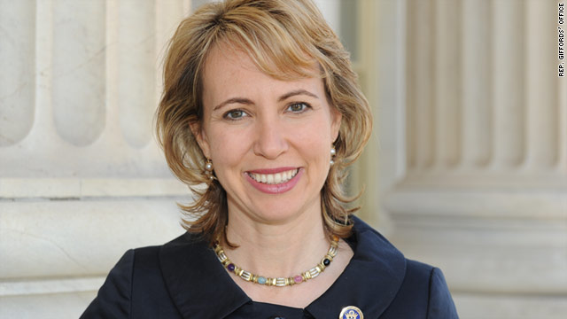 Giffords undergoes successful operation to repair eye socket