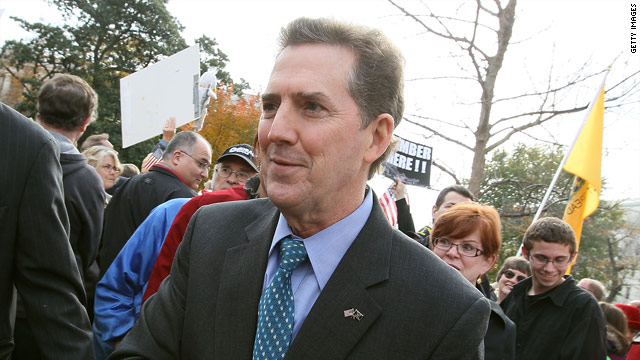 DeMint open to 2012 presidential bid, advisers say