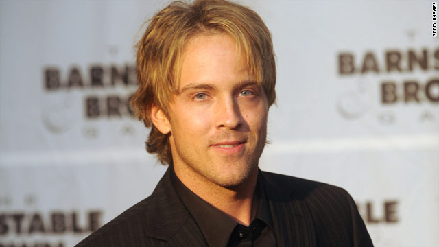 Anna Nicole opera is 'trashy,' says Larry Birkhead