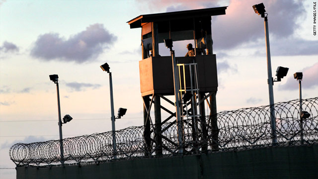 U.S. to resume military prosecutions of Gitmo detainees