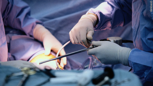 HIV transmitted in donor kidney; screening changes urged