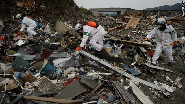 Japan live blog: Radiation levels spike near damaged nuclear plant