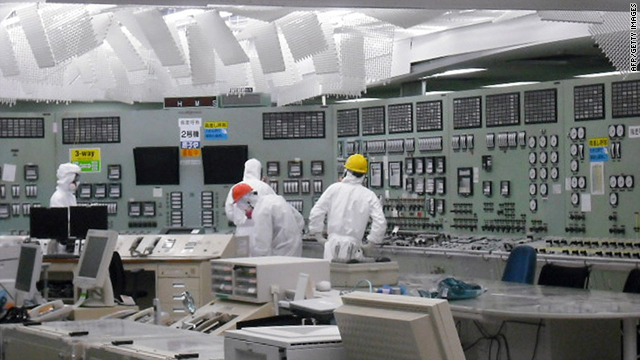 Need to Know News: Highly radioactive water found, Obama to defend policy, and a surprise Final Four