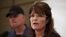 Palin approval reaches new low