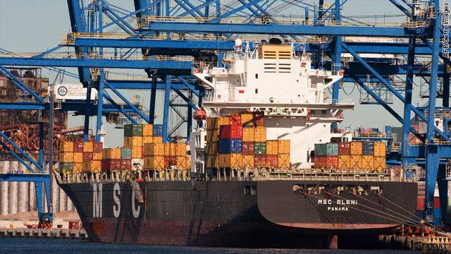 Spitzer: Trade deficit # telling important story
