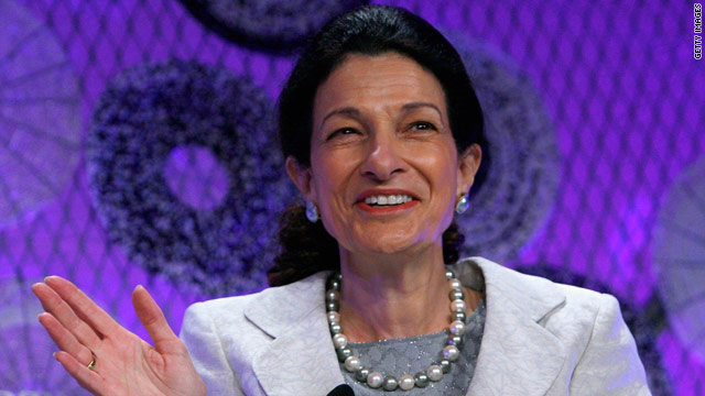 Citing partisanship, Snowe stuns with departure news