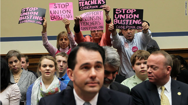 Wisconsin governor takes union fight to Congress