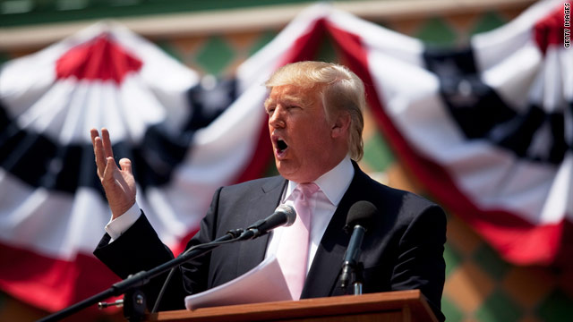 Trump bashes, boasts, and curses in first major Tea Party speech