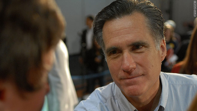 Romney leads GOP pack in New Hampshire