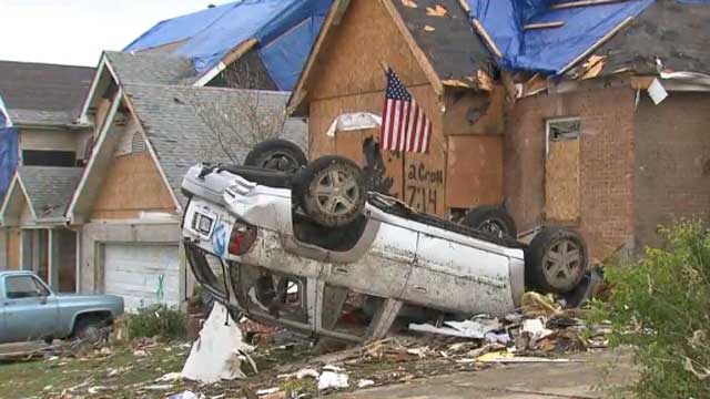 st louis tornadoes 2011. St. Louis. A tornado turns