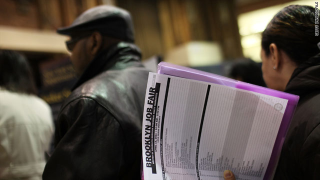 First-time jobless benefit claims decline again
