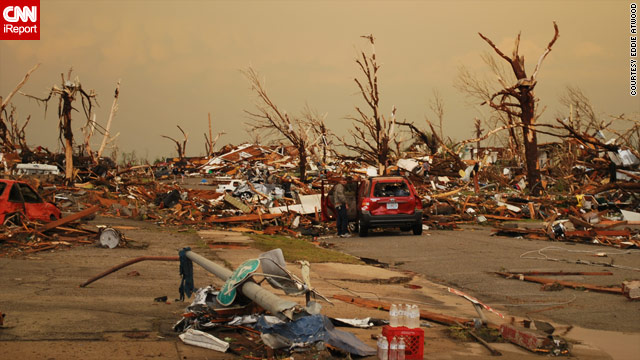 Need to Know News: 89 dead after tornado hits Joplin, Missouri; Pawlenty announces (officially)