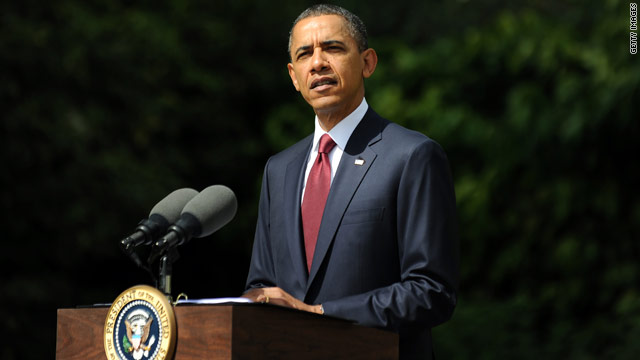 In London, Obama talks Midwest tornadoes