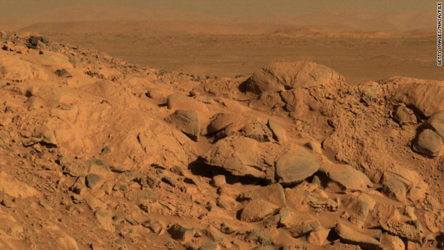 Spirit may be fading on Mars, NASA says