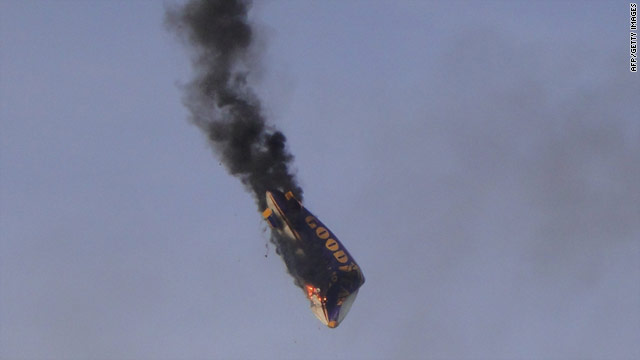 Blimp pilot dies saving passengers from fiery crash