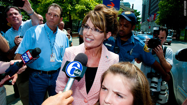 Palin denies report she's close to a decision